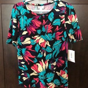 NWT Small Lularoe Gigi